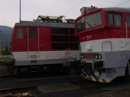 ŽEL-RAIL 2011 - Rušne 757 001-3 a 263 012-7 